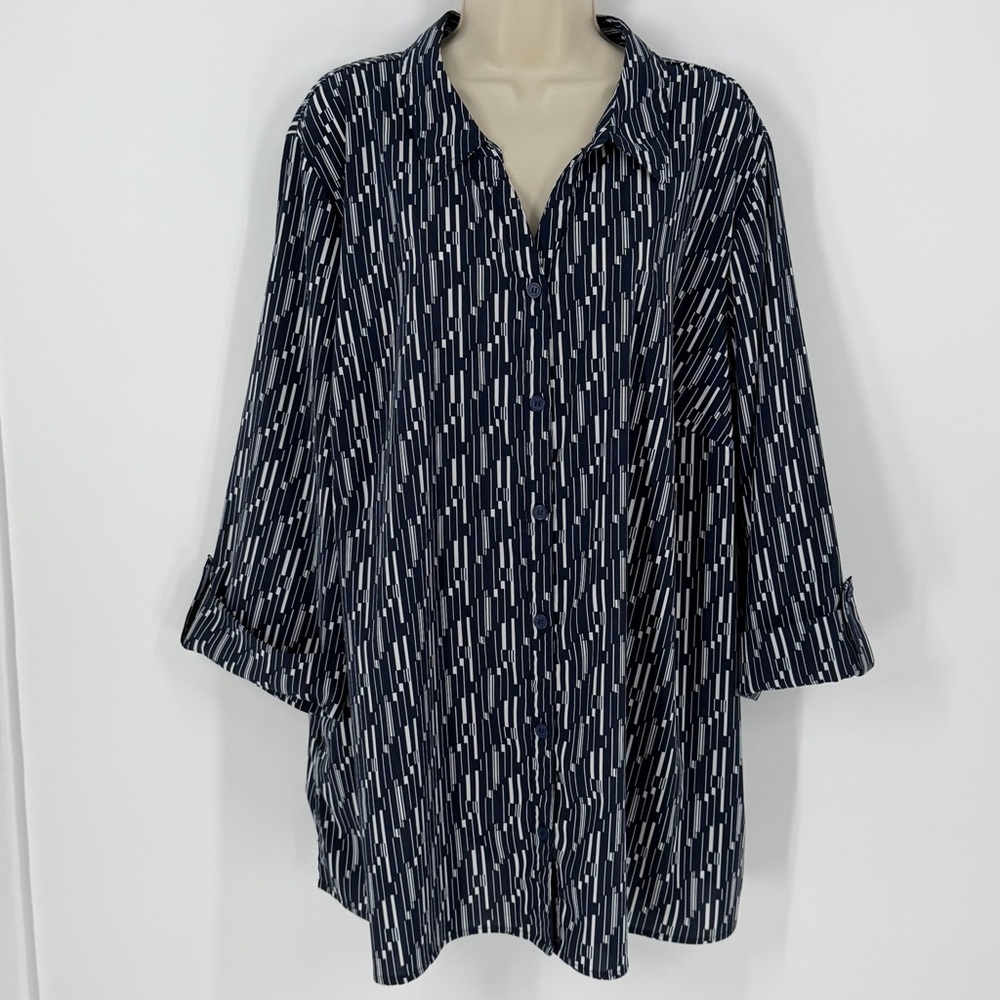 Catherines Geometric Button Front Shirt 2X Office Nautical Work Navy Abstract